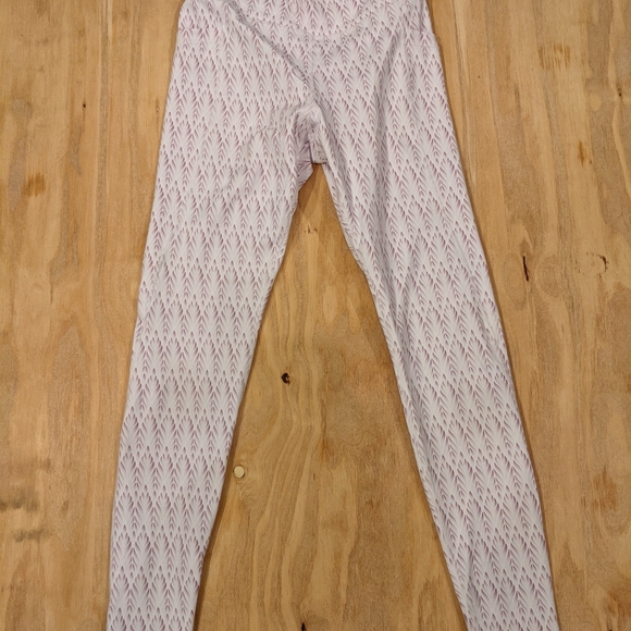 BuffBunny Leggings - Picture 4 of 5